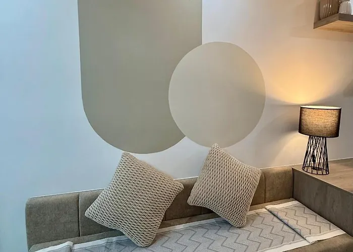 Apartment Poblacion - Infinity Pool, 600mbps Wifi
